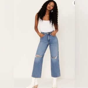 Wrangler Cotton High Rise Torn Loose Mom Relaxed Denim Jeans Size 30 NWT